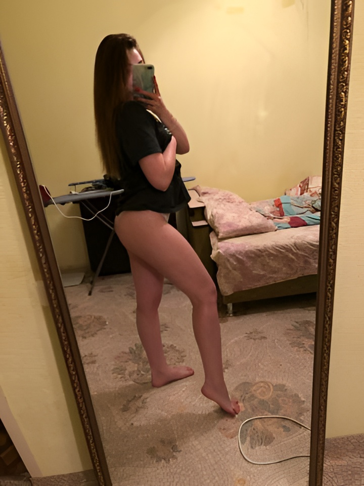 Анастасия привлекальеная девушка из Казани цена от 2500 руб