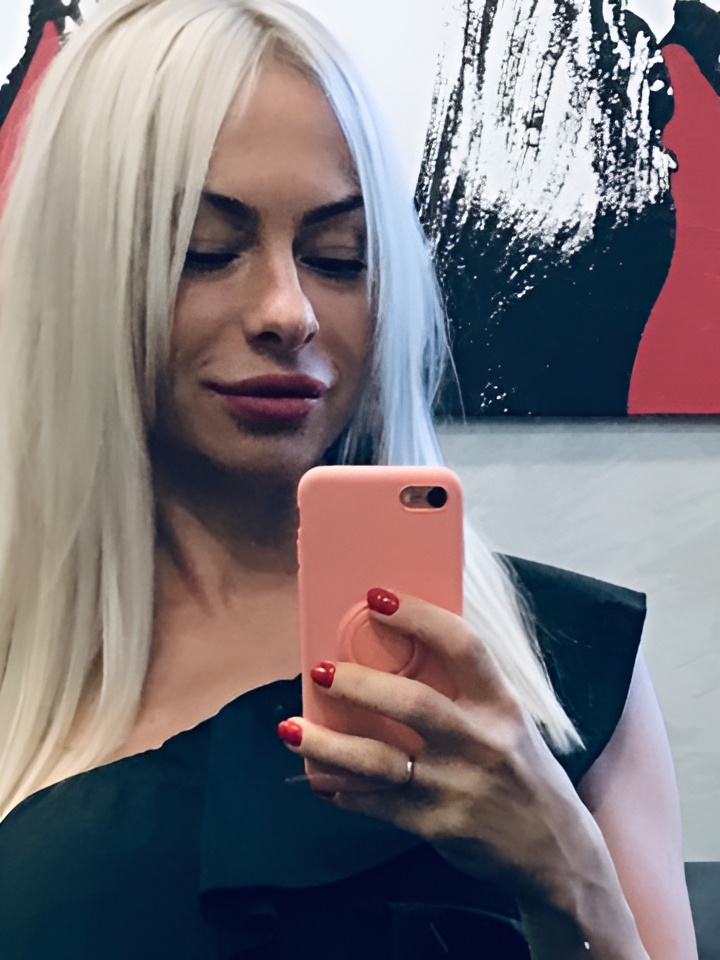 Гертруда привлекальеная девушка из Казани цена от 3000 руб