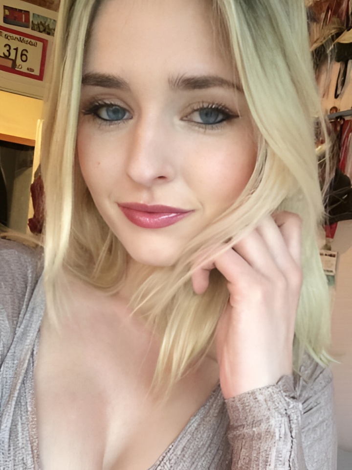 Маргарита привлекальеная девушка из Казани цена от 2500 руб