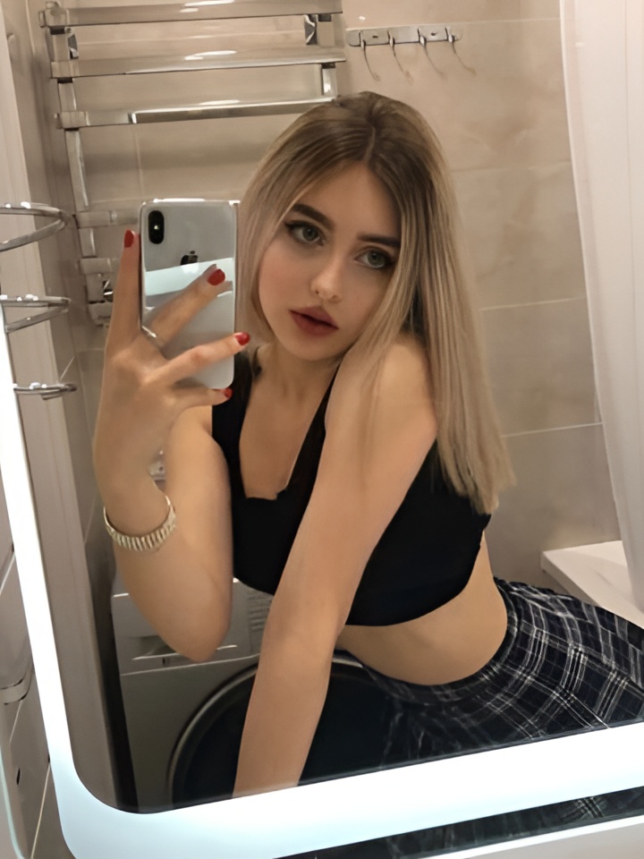 Зоя привлекательная девушка из Казани цена от 5000 руб