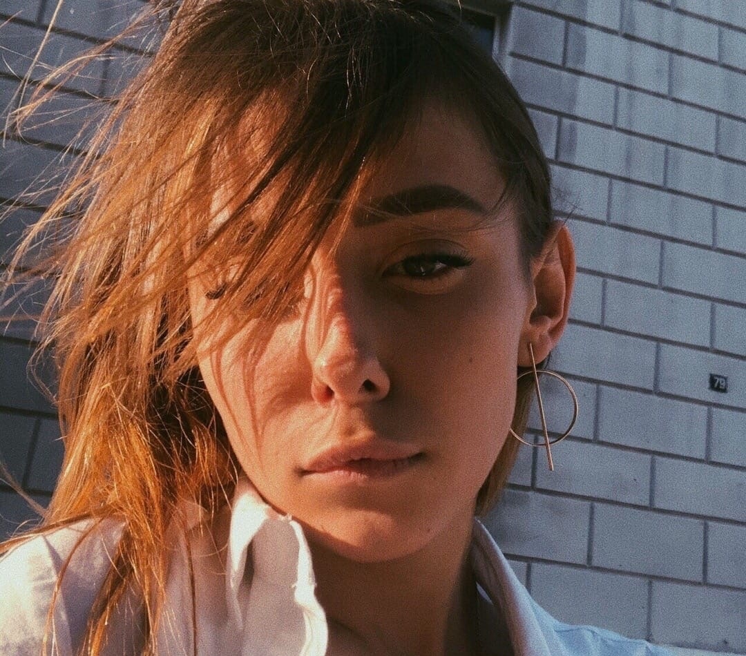 Надя привлекальеная девушка из Казани цена от 3000 руб