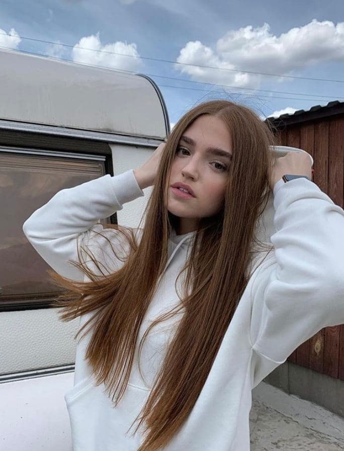 🎥 Кристиша привлекальеная девушка из Казани цена от 4000 руб