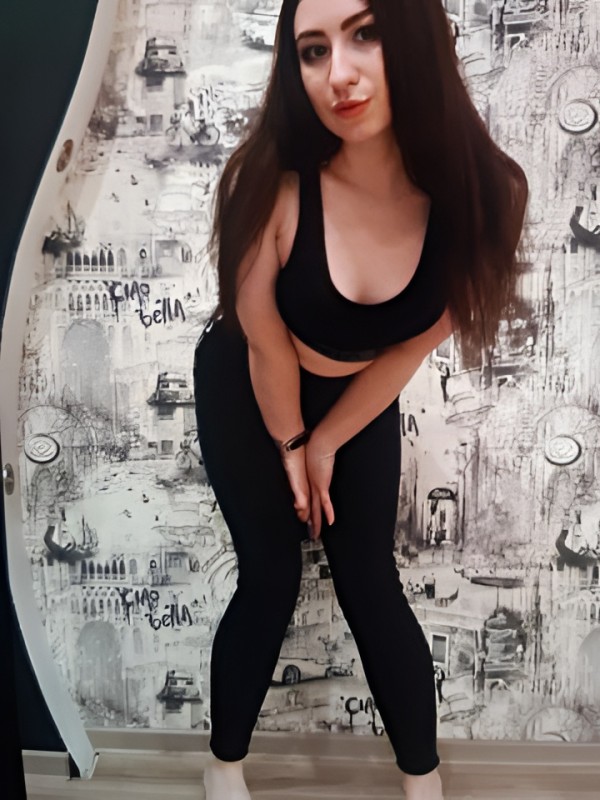 Катенька привлекательная девушка из Казани цена от 1500 руб