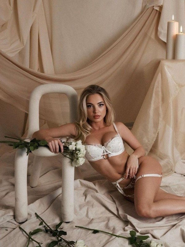 Галина привлекательная девушка из Казани цена от 10000 руб